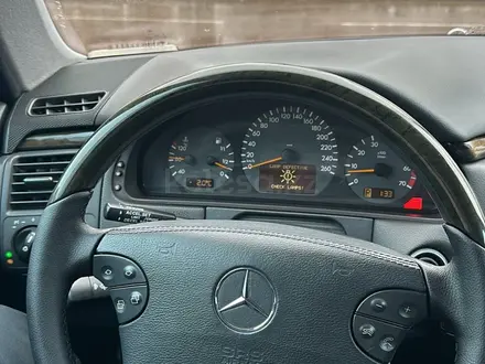 Mercedes-Benz E 320 2001 года за 8 000 000 тг. в Караганда – фото 33