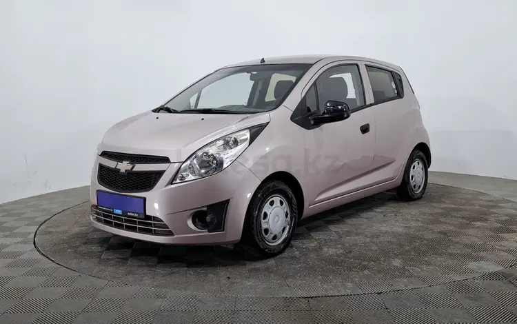 Chevrolet Spark 2011 года за 3 490 000 тг. в Астана