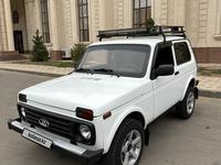 ВАЗ (Lada) Lada 2121 2017 года за 2 900 000 тг. в Жезказган