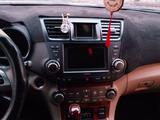 Toyota Highlander 2013 года за 14 500 000 тг. в Семей – фото 2