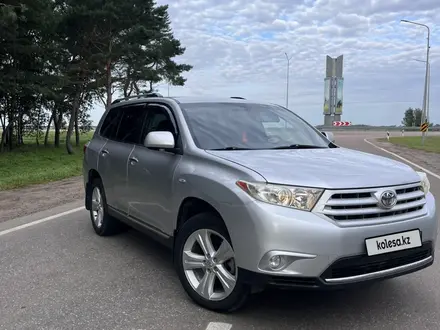 Toyota Highlander 2011 года за 12 500 000 тг. в Петропавловск – фото 2