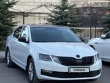 Skoda Octavia 2019 годаfor9 900 000 тг. в Караганда – фото 2