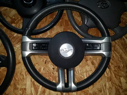 РУЛЬ С AIRBAG FORD MUSTANG за 160 000 тг. в Алматы