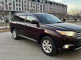Toyota Highlander 2012 годаүшін8 200 000 тг. в Актау – фото 3