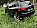 Volkswagen Touareg 2012 годаfor13 500 000 тг. в Алматы – фото 23