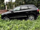 Volkswagen Touareg 2012 годаүшін11 000 000 тг. в Алматы – фото 4