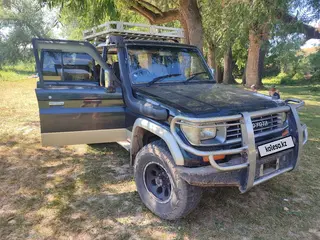 Toyota Land Cruiser Prado, 1995