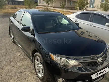 Toyota Camry 2013 года за 7 600 000 тг. в Шымкент – фото 3