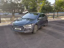 Hyundai Elantra, 2018