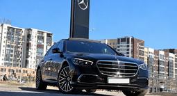 Mercedes-Benz S 580 2022 года за 75 000 000 тг. в Астана