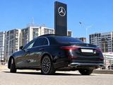 Mercedes-Benz S 580 2022 года за 75 000 000 тг. в Астана – фото 3