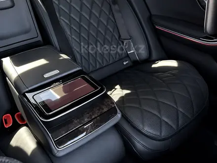 Mercedes-Benz S 580 2022 года за 75 000 000 тг. в Астана – фото 8