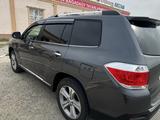 Toyota Highlander 2013 годаүшін10 200 000 тг. в Актау – фото 4