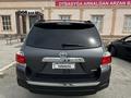 Toyota Highlander 2013 года за 10 200 000 тг. в Актау – фото 2