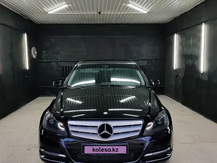 Mercedes-Benz C 180 2013 года за 8 000 000 тг. в Жанаозен