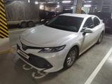 Toyota Camry 2021 года за 16 000 000 тг. в Астана