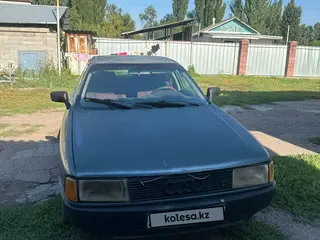 Audi 80