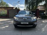 Toyota Highlander 2013 годаүшін11 500 000 тг. в Алматы – фото 2