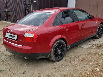 Audi A4 2002 года за 3 100 000 тг. в Атырау – фото 3