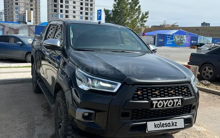 Toyota Hilux 2022 года за 31 000 000 тг. в Караганда