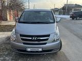 Hyundai Starex 2011 года за 7 500 000 тг. в Шымкент