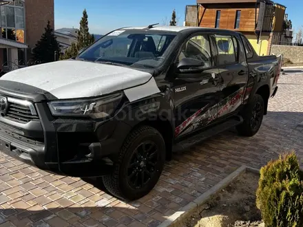 Toyota Hilux 2022 года за 23 500 000 тг. в Актау – фото 2