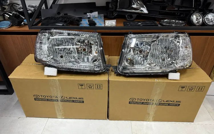 Фары Land Cruiser 100 за 35 000 тг. в Астана