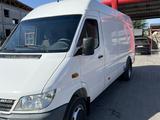 Mercedes-Benz Sprinter 2009 года за 10 500 000 тг. в Алматы – фото 3