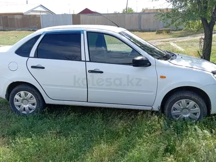 ВАЗ (Lada) Granta 2190 2015 года за 2 600 000 тг. в Уральск – фото 2