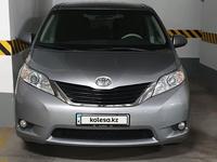 Toyota Sienna 2012 года за 12 000 000 тг. в Алматы