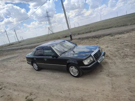 Mercedes-Benz E 230 1991 года за 1 750 000 тг. в Алматы – фото 3