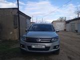 Volkswagen Tiguan 2012 годаүшін9 200 000 тг. в Лисаковск – фото 2