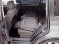 Volkswagen Touran 2004 года за 3 000 000 тг. в Лисаковск – фото 12