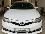 Toyota Camry 2012 года за 8 400 000 тг. в Жанаозен – фото 2