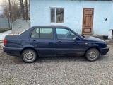 Volkswagen Vento 1992 года за 1 300 000 тг. в Тараз – фото 4