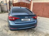 Hyundai Sonata 2016 года за 8 000 000 тг. в Шымкент – фото 2