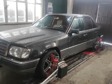 Mercedes-Benz E 280 1992 года за 1 500 000 тг. в Жаркент