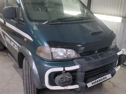 Mitsubishi Delica 1996 года за 2 800 000 тг. в Алматы