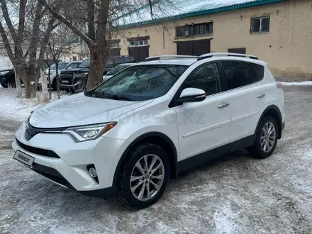 Toyota RAV4 2017 года за 9 500 000 тг. в Актобе – фото 6