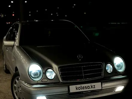 Mercedes-Benz E 280 1996 года за 4 300 000 тг. в Абай (Келесский р-н)