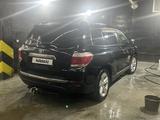 Toyota Highlander 2010 года за 11 500 000 тг. в Караганда