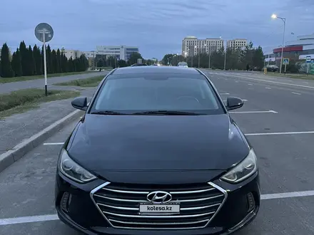 Hyundai Elantra 2016 года за 5 000 000 тг. в Талдыкорган