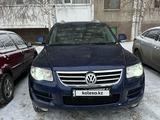 Volkswagen Touareg 2008 года за 6 200 000 тг. в Костанай – фото 5