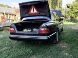 Mercedes-Benz E 230 1991 годаfor900 000 тг. в Тараз – фото 2