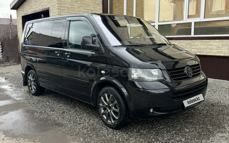 Volkswagen Multivan 2008 года за 9 500 000 тг. в Костанай