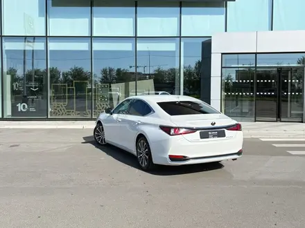 Lexus ES 250 Progressive 2021 года за 22 000 000 тг. в Шымкент – фото 2