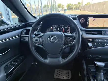 Lexus ES 250 Progressive 2021 года за 22 000 000 тг. в Шымкент – фото 17
