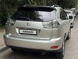 Lexus RX 350 2006 годаүшін8 800 000 тг. в Алматы – фото 2