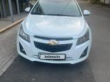 Chevrolet Cruze 2013 года за 3 800 000 тг. в Алматы – фото 2