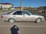 Mercedes-Benz E 230 1995 годаfor1 600 000 тг. в Аркалык – фото 3